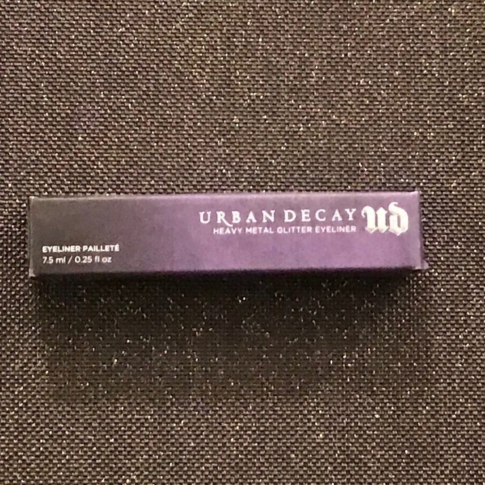 URBAN DECAY Glitter Eyeliner in Glam Rock.